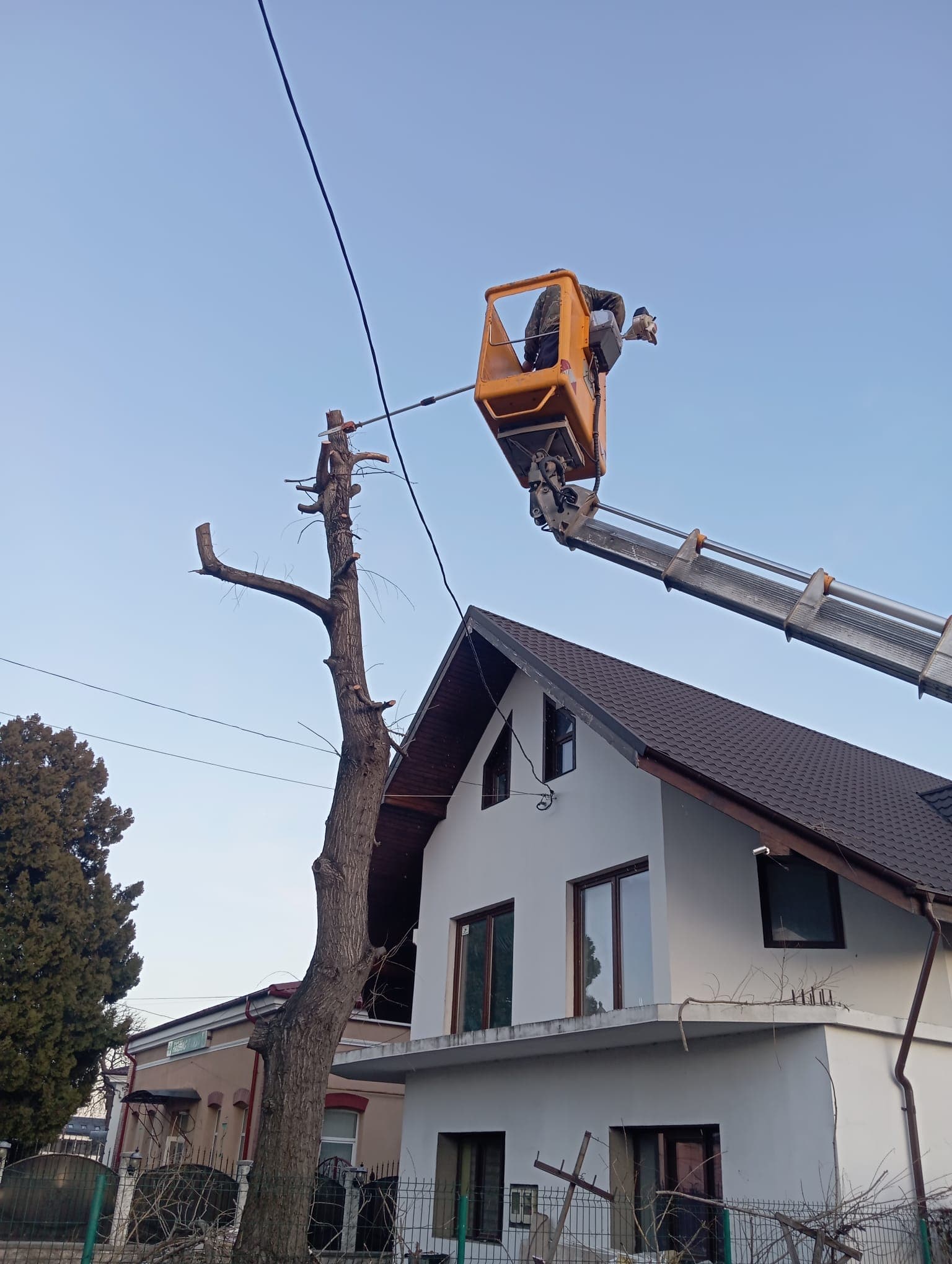 Lucrare cu Nacelă
